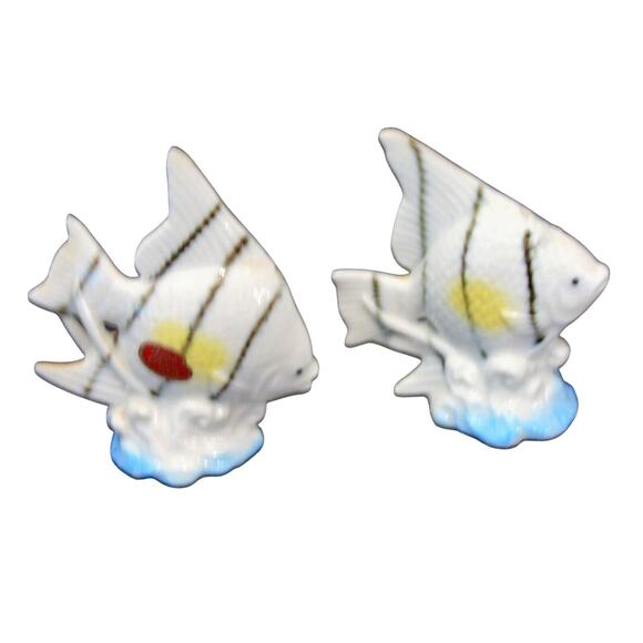 Angel Fish Salt & Pepper Shakers Japan Bone China Ocean Coi 2.5" White Black - Picture 2 of 7